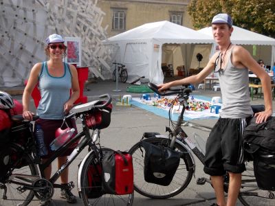 Promocijske nalepke niso krasile le avtomobilov.