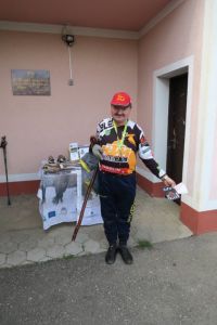 Pohodov po Goričkem ne manjka, sodelovali smo tudi na aprilskem pohodu po Kruplivniku ...