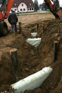 Remediacija potoka Lukaj v Kuzmi, izvedena s pomočjo podjetja Limnos.